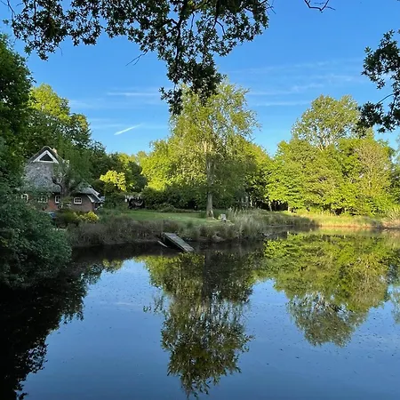 Reetdachhaus Am Ostfriesland Апартаменты
