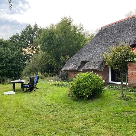 Reetdachhaus Am Ostfriesland Апартаменты