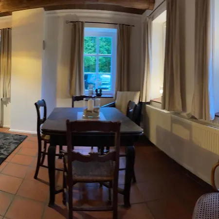 Reetdachhaus Am Ostfriesland Апартаменты